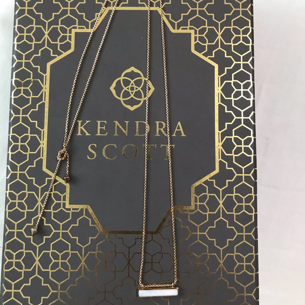 Kendra Scott Rose Gold Iridescent Pendant Necklace